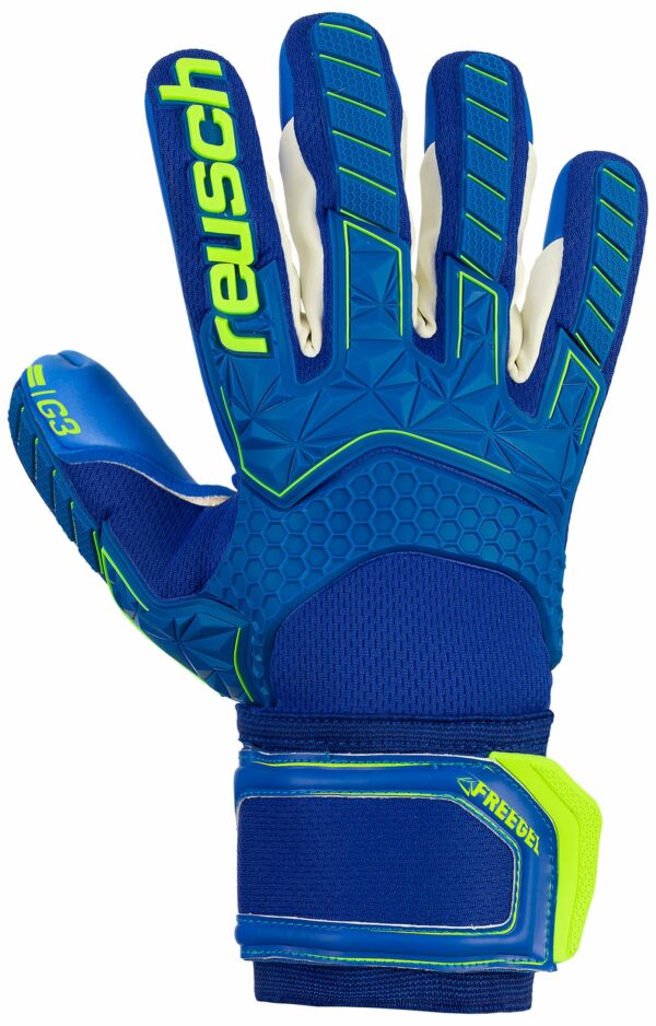 reusch_attrakt_freegel_g3