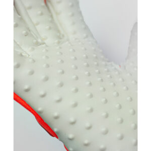 reusch_attrakt_freegel_speedbump_4
