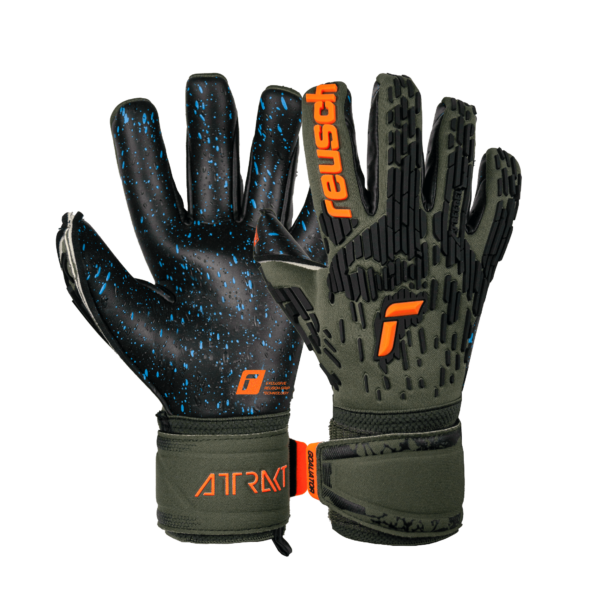 reusch_attrakt_freegel_fusion_goaliator