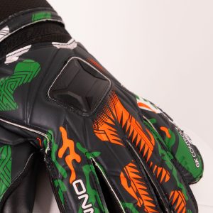 stanno_jungle_goalkeeper_gloves_jr_logo