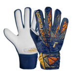Reusch Attrakt Starter Grip
