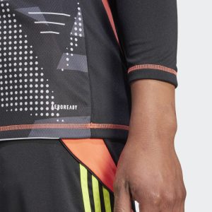 adidas_keeperstenue_tiro24_pro_black_detail