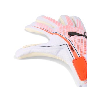 puma_ultra_ultimate_hybrid_white_glowing_red_duim