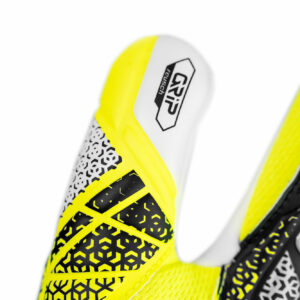 reusch_attrakt_grip_junior_duim