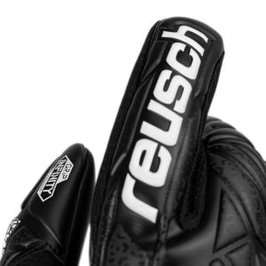 reusch_attrakt_infinity_nc_black_logo