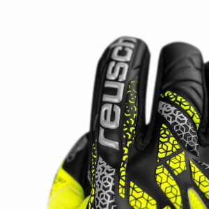 reusch_attrakt_silver_logo