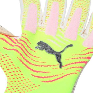 puma_future_ultimate_nc_yellow_alert_logo