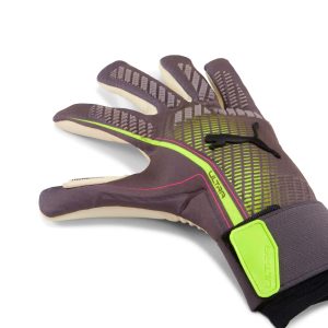 puma_ultra_ultimate_hybrid_matte_aged_yellow_alert_bovenkant