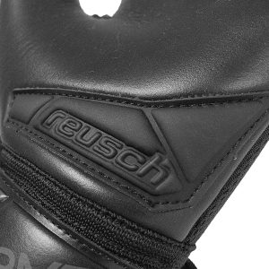 reusch_attrakt_infinity_evolution_nc_black_beschermblok