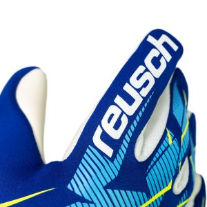 NAME: Fastgrip Advance Junior // PALM: Reusch Grip Advance // CUT: Hybrid Negative Cut // FEATURES: Extended Grip Zone, AirVentSystem, Preshaped Construction, 3D Thumb Crotch, Thumb Wrap, Side Wrap // COLOUR: 4994 sharp blue / white
