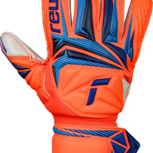 Name: Attrakt Advance Junior | Palm: Reusch Grip Advance | Cut: Expanse Cut  | Wrist Closure: Elastic Cuff ; Full strap | Backhand: PVC | Features: Thumbflex