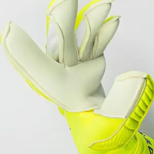 reusch_attrakt_gold_x_alpha_vingers