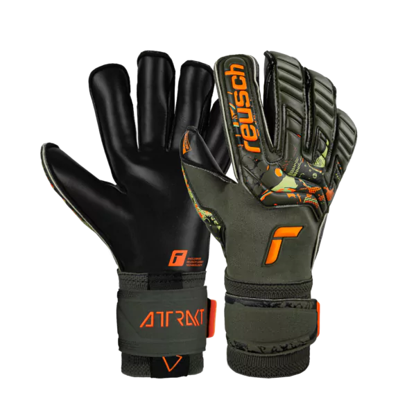 reusch_attrakt_gold_x_evolution_cut