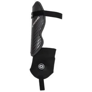stanno_liga_iv_shin_guards_black_zijkant