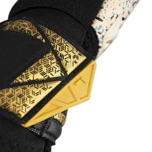 Reusch_attrakt_freegel_fusion_ortho_tec_4