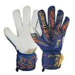 Reusch Attrakt Grip