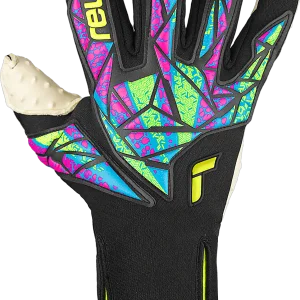 reusch_attrakt_speedbump_strapless_buitenkant