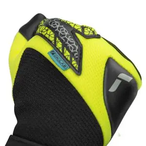 reusch_attrakt_gold_x_nc_gravity_palm