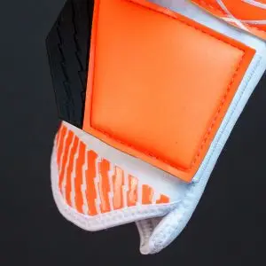uhlsport_fm_cybertec_maignan_ultragrip_hn_band