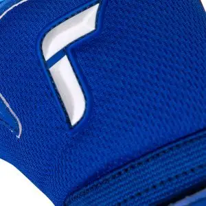 reusch_attrakt_infinity_evolution_nc_sharp_blue_logo