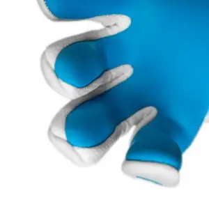 NAME: Fastgrip Aqua // PALM: Reusch Grip Aqua // CUT: Hybrid Negative Cut // FEATURES: Extended Grip Zone, AirVentSystem, Preshaped Construction, 3D Thumb Crotch, Double Thumb Wrap, Side Wrap, AdaptiveFlex Closure System // COLOUR: 1111 white / aqua blue