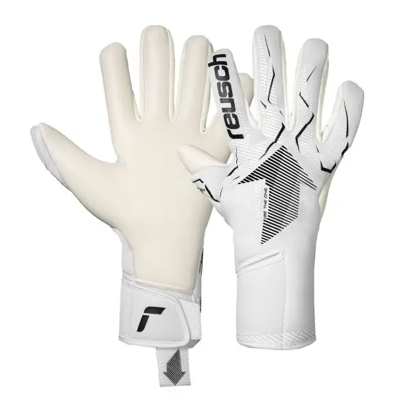 NAME: Fastgrip Gold X // PALM: Reusch Grip Gold X // CUT: Hybrid Negative Cut // FEATURES: Extended Grip Zone, Ventilation channels, Preshaped Construction, 3D Thumb Crotch, Double Thumb Wrap, Side Wrap, AdaptiveFlex Closure System // Colours: 1100 white
