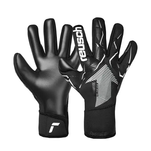 NAME: Fastgrip Infinity Junior // PALM: Reusch Grip Infinity // CUT: Hybrid Negative Cut // FEATURES: Extended Grip Zone, AirVentSystem, Preshaped Construction, 3D Thumb Crotch, Thumb Wrap, Side Wrap // Colours: 7700 black