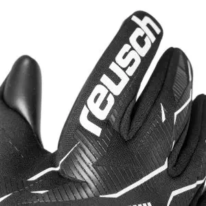 NAME: Fastgrip Infinity // PALM: Reusch Grip Infinity // CUT: Hybrid Negative Cut // FEATURES: Extended Grip Zone, AirVentSystem, Preshaped Construction, 3D Thumb Crotch, Double Thumb Wrap, Side Wrap, AdaptiveFlex Closure System // COLOUR: 7700 black