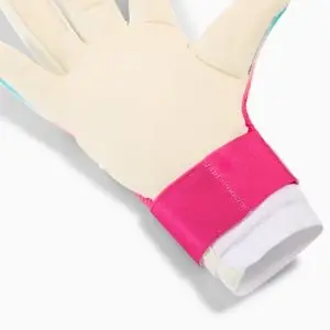 puma_ultra_ultimate_re_charge_hybrid_binnenkant